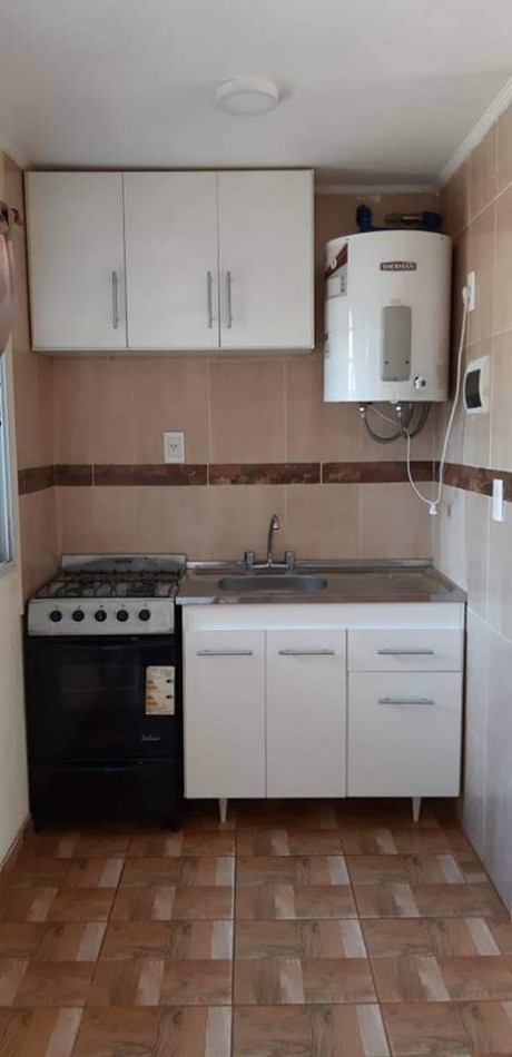 CASA 5 AMB MAS 2 DEPARTAMENTOS TOTALMENTE INDEPENDIENTES EN COLINA ALEGRE, VENDE Y PERMUTA