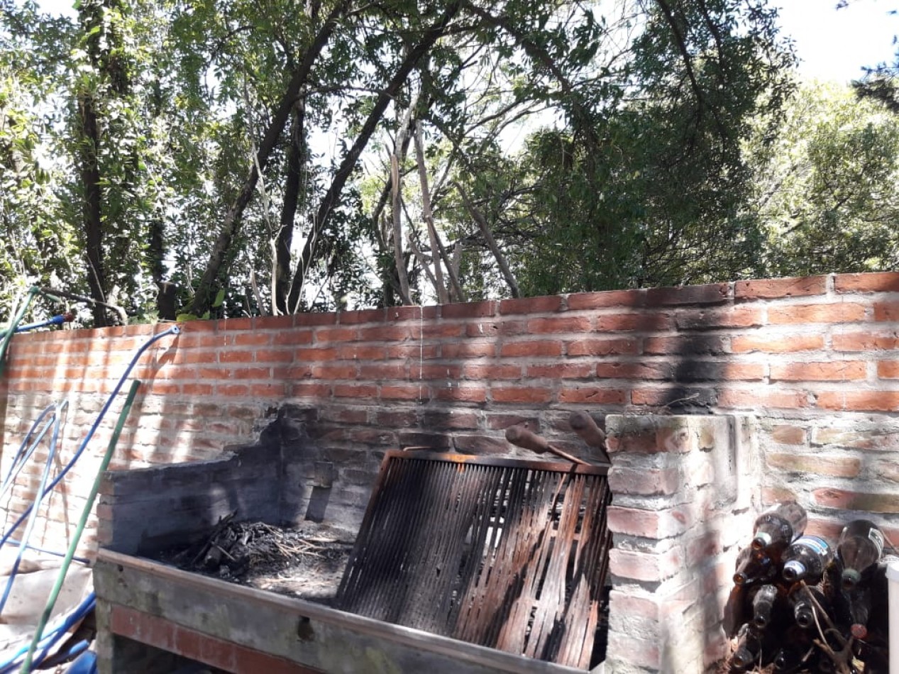 CASA 5 AMB MAS 2 DEPARTAMENTOS TOTALMENTE INDEPENDIENTES EN COLINA ALEGRE, VENDE Y PERMUTA