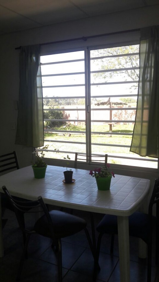 CASA 5 AMB MAS 2 DEPARTAMENTOS TOTALMENTE INDEPENDIENTES EN COLINA ALEGRE, VENDE Y PERMUTA