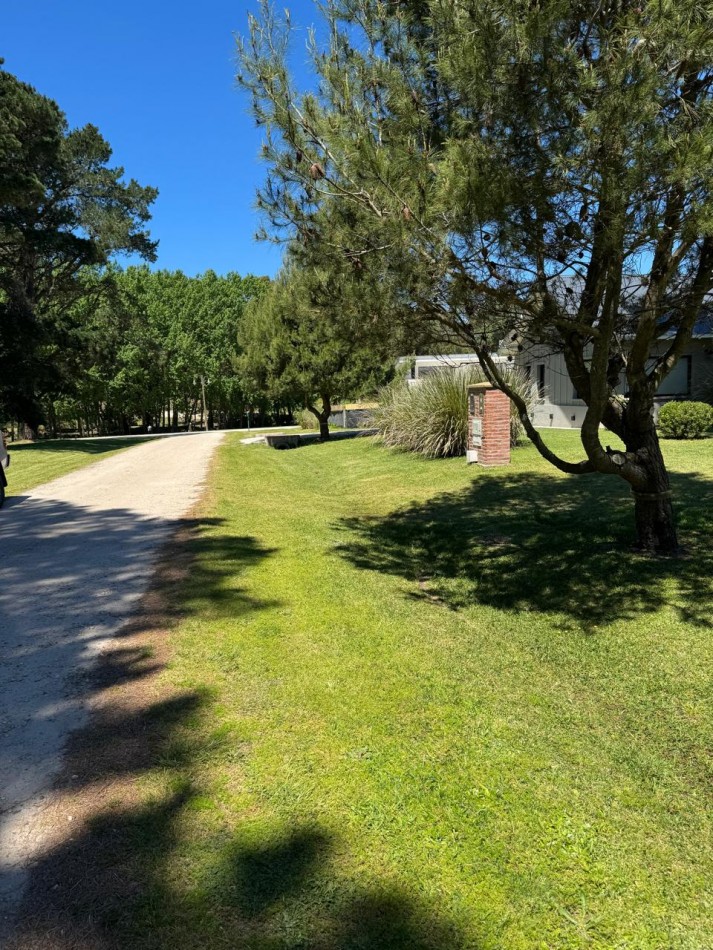 LOTE EN VENTA — BARRIO PRIVADO BARRANCAS DE SAN BENITO VENDE Y PERMUTA