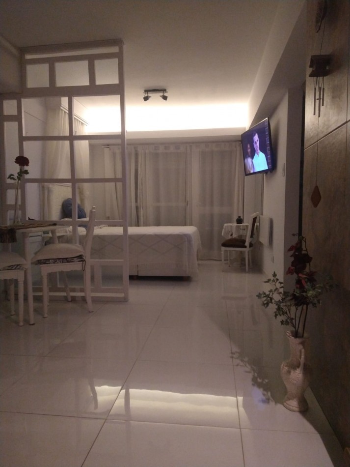 DEPARTAMENTO CON VISTA AL MAR PARA 2 O 3 PERSONAS SE ALQUILA POR DIA O TEMPORADA 