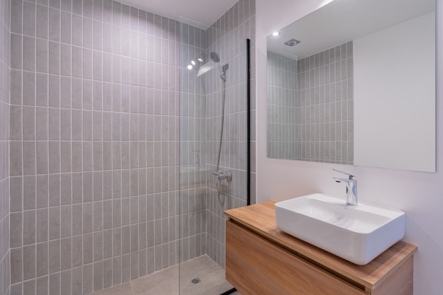 PH 3 AMB EN DUPLEX CON AMPLIA TERRAZA Y PARRILLA A ESTRENAR EN SAN JOSE