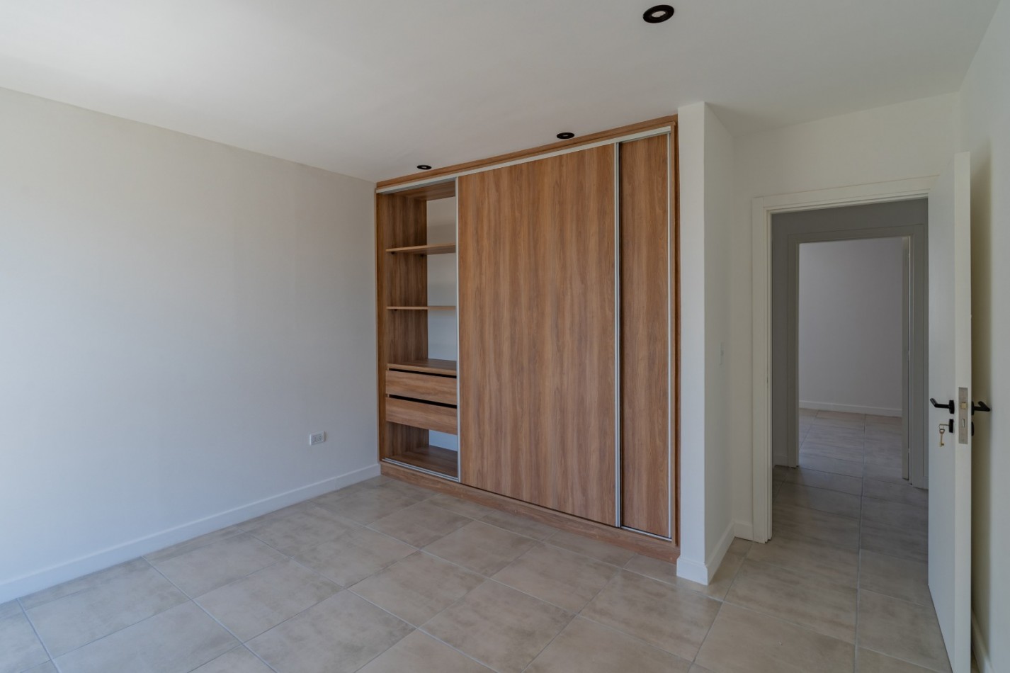 PH 3 AMB EN DUPLEX CON AMPLIA TERRAZA Y PARRILLA A ESTRENAR EN SAN JOSE