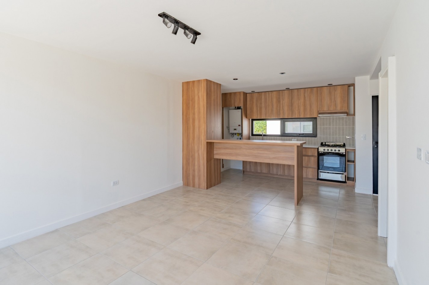 PH 3 AMB EN DUPLEX CON AMPLIA TERRAZA Y PARRILLA A ESTRENAR EN SAN JOSE