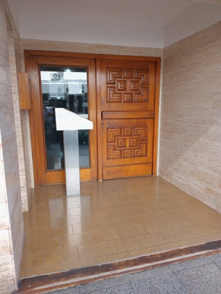 DEPARTAMENTO 1 AMBIENTE PARA 3 PERSONAS EN LA PERLA SE ALQUILA POR DIA O TEMPORADA