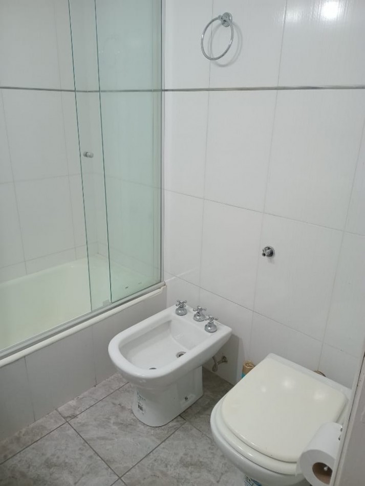 DEPARTAMENTO 1 AMBIENTE PARA 3 PERSONAS EN LA PERLA SE ALQUILA POR DIA O TEMPORADA