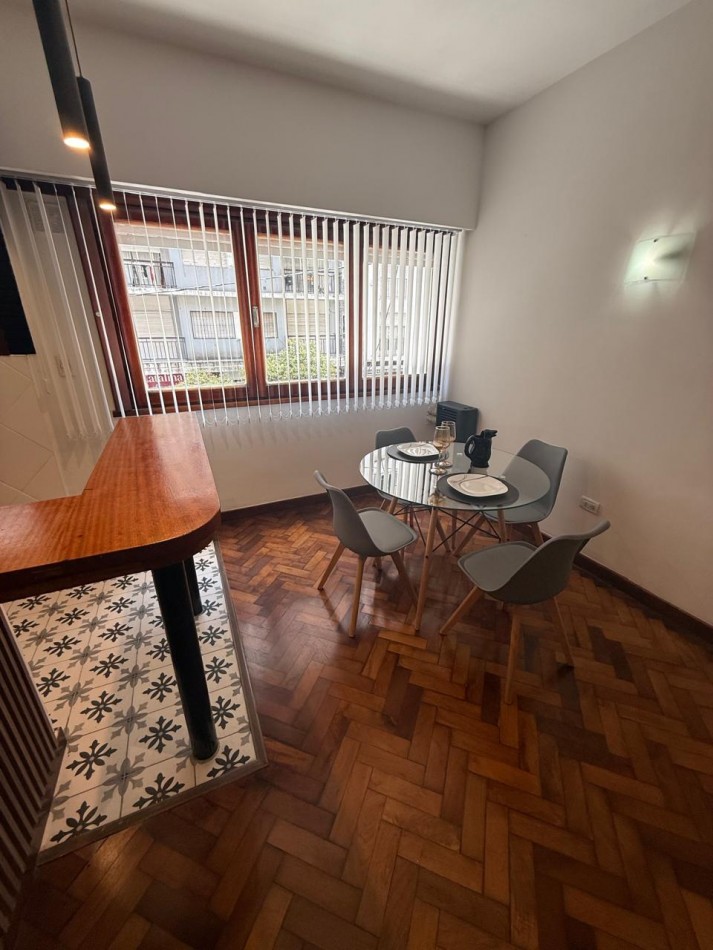 DEPARTAMENTO 1 AMB A LA CALLE TODO RECICLADO EN EL CENTRO