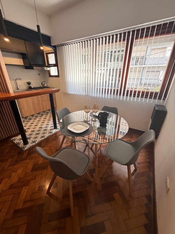 DEPARTAMENTO 1 AMB A LA CALLE TODO RECICLADO EN EL CENTRO