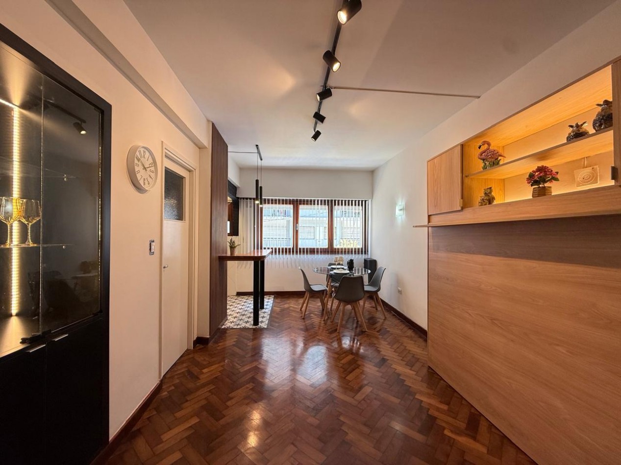 DEPARTAMENTO 1 AMB A LA CALLE TODO RECICLADO EN EL CENTRO