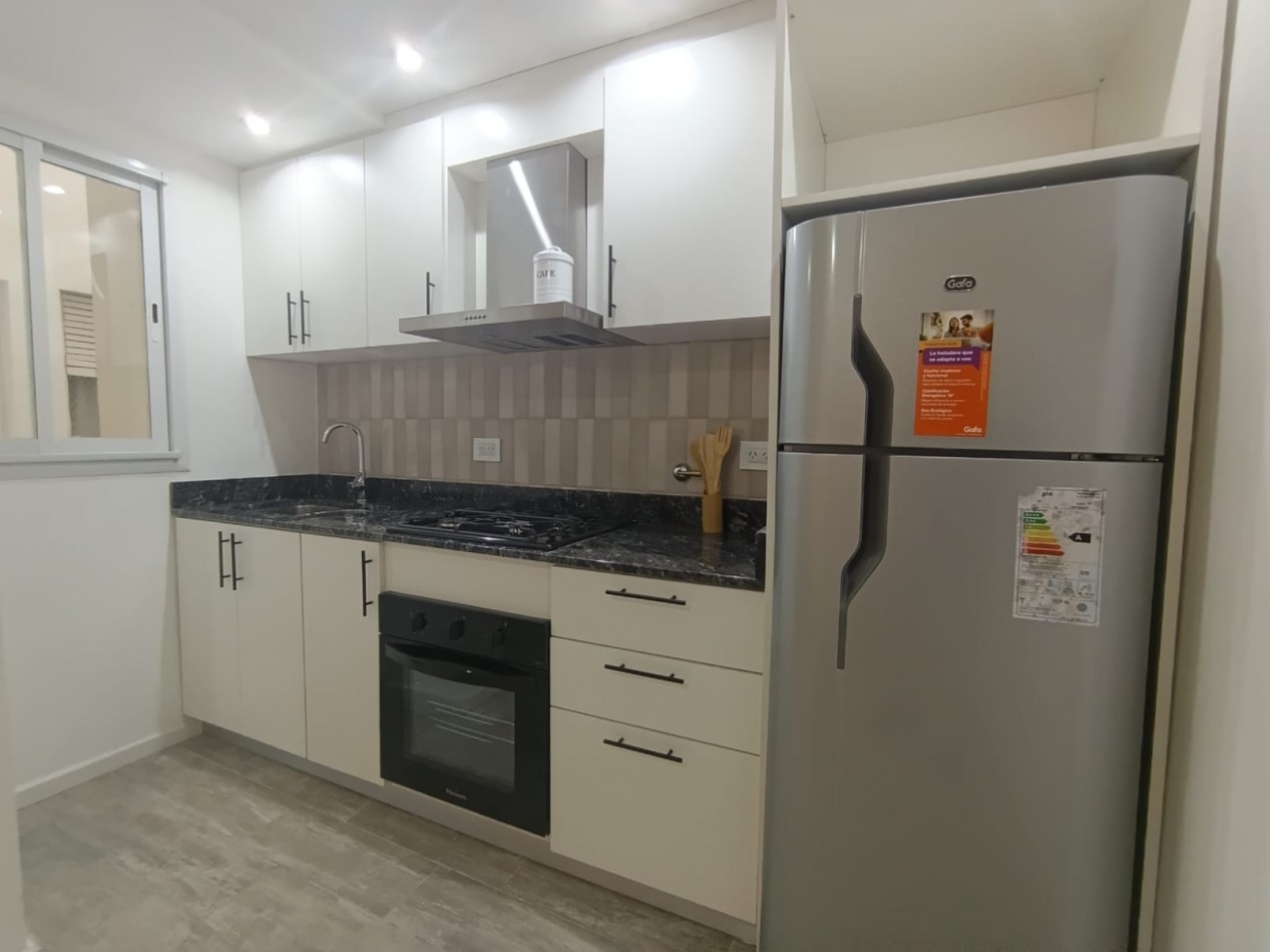 DEPARTAMENTO 3 AMBIENTES CON VENTANAL A LA CALLE