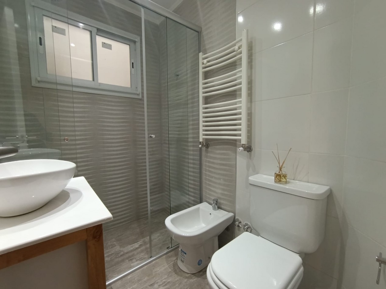 DEPARTAMENTO 3 AMBIENTES CON VENTANAL A LA CALLE