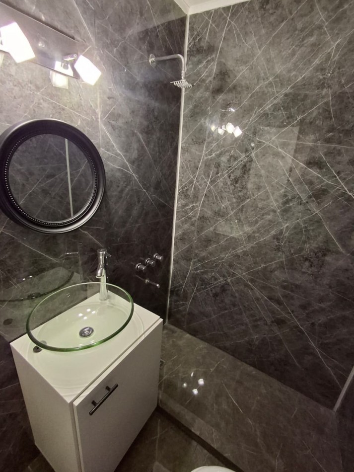 DEPARTAMENTO 1 AMBIENTE CON BALCON FRANCES EN PLAZA COLON