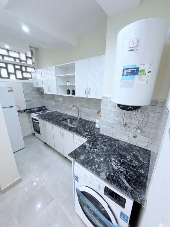 DEPARTAMENTO DE 2 AMBIENTES CON BALCON A LA CALLE TODO ELECTRICO EN ALDREY