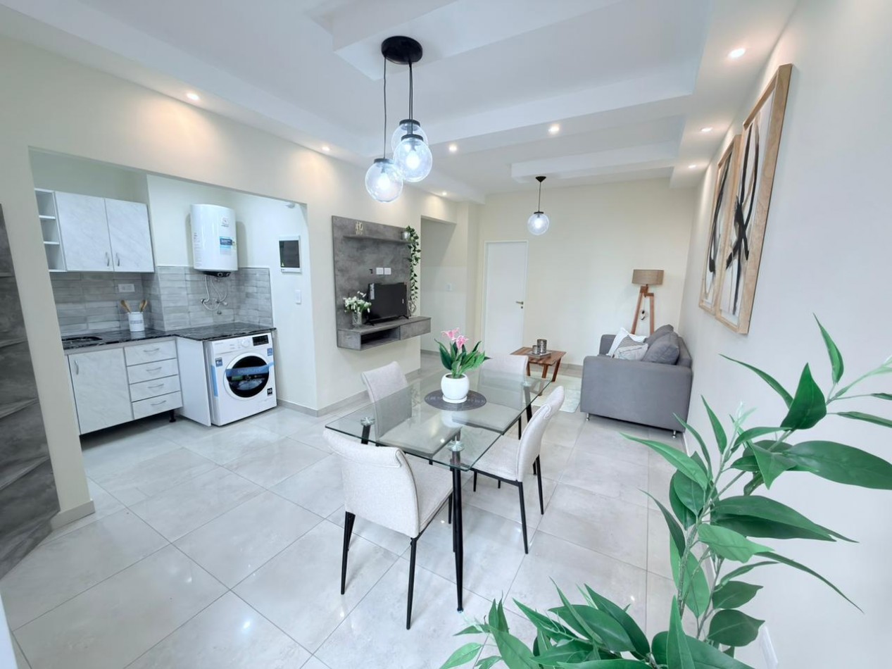 DEPARTAMENTO DE 2 AMBIENTES CON BALCON A LA CALLE TODO ELECTRICO EN ALDREY