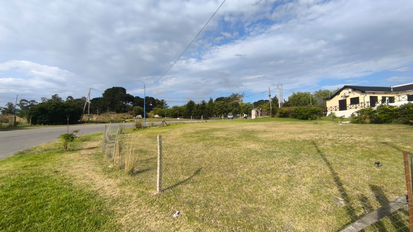 LOTE EN SIERRA DE LOS PADRES VENDE Y PERMUTA