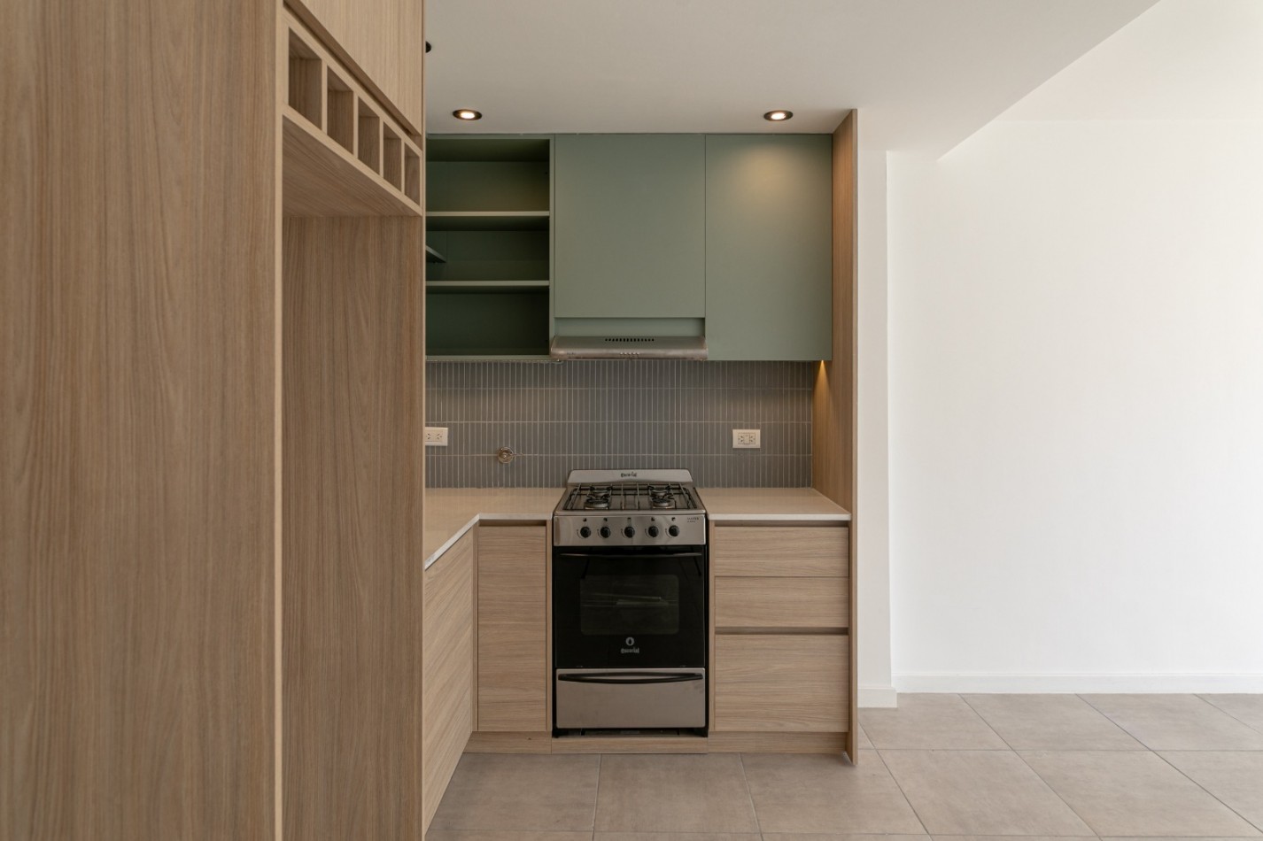 PH 2 AMBIENTES PLANTA BAJA CON JARDIN Y PARRILLA A EESTRENAR EN SAN JOSE