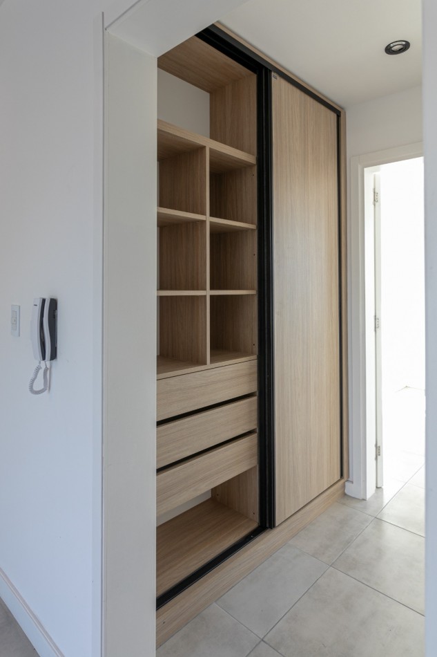 PH 2 AMBIENTES AL FRENTE EN 1ER. PISO CON TERRAZA A ESTRENAR EN SAN JOSE