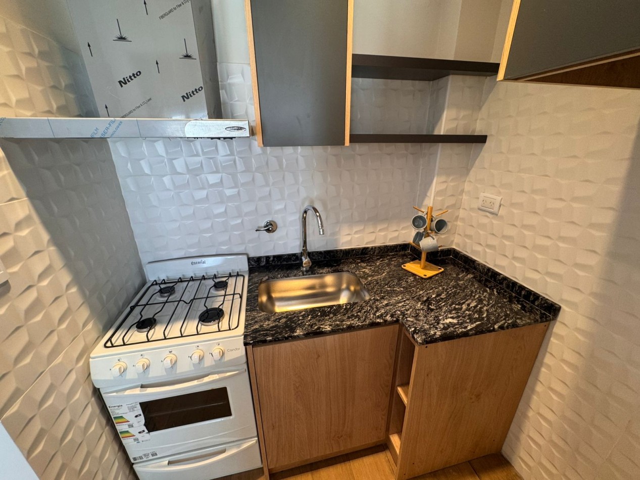 DEPARTAMENTO 2 AMB AL CONTRAFRENTE ABIERTO, MUY LUMINOSO EN ALDREY