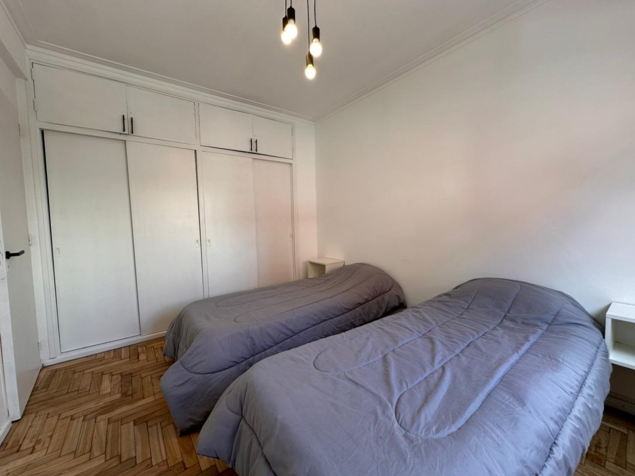 DEPARTAMENTO 3 AMBIENTES EXTERNO CON BALCON A LA CALLE EN EL CENTRO