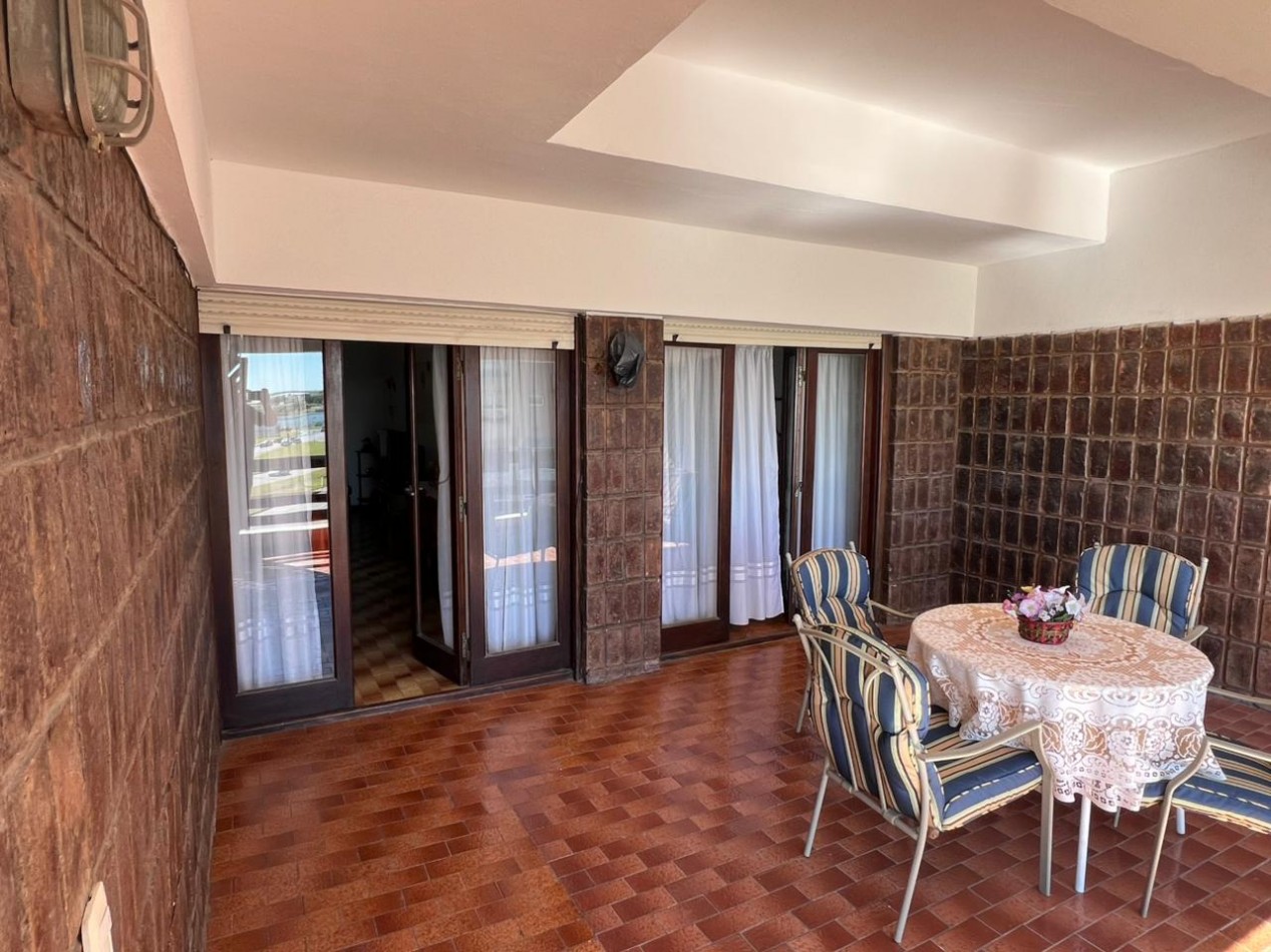 DEPARTAMENTO 2 AMB CON BALCON TERRAZA, VISTA AL MAR, COCHERA Y BAULERA EN PUNTA MOGOTES. APTO CREDITO