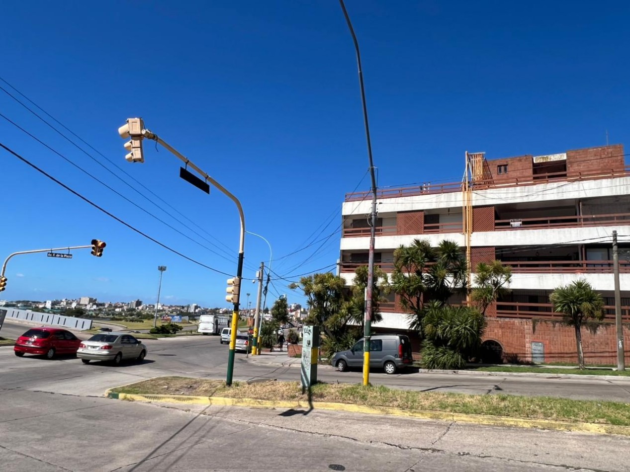 DEPARTAMENTO 2 AMB CON BALCON TERRAZA, VISTA AL MAR, COCHERA Y BAULERA EN PUNTA MOGOTES. APTO CREDITO