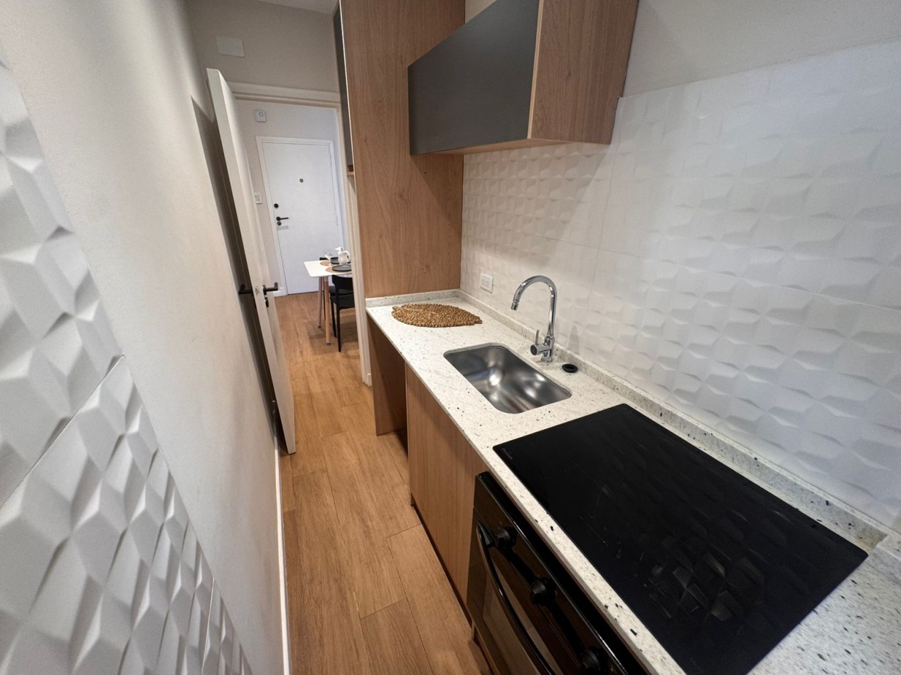 DEPARTAMENTO 1 AMBIENTE DESPLAZADO A LA CALLE EN ALDREY