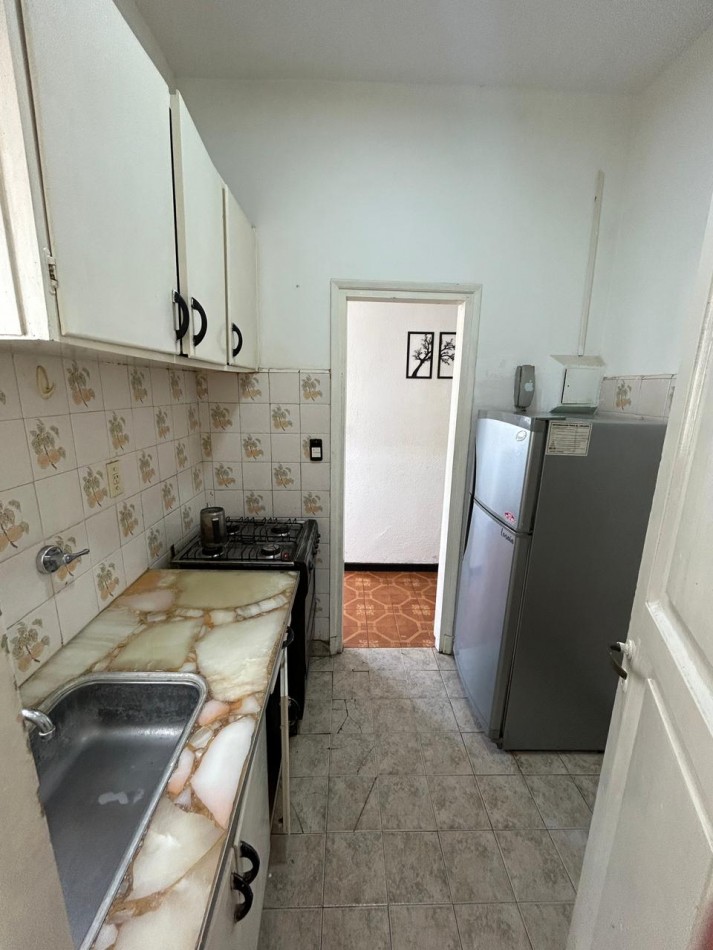 DEPARTAMENTO 2 AMBIENTES LATERAL CON DEPENDENCIA Y VISTA AL MAR EN PUNTA IGLESIA