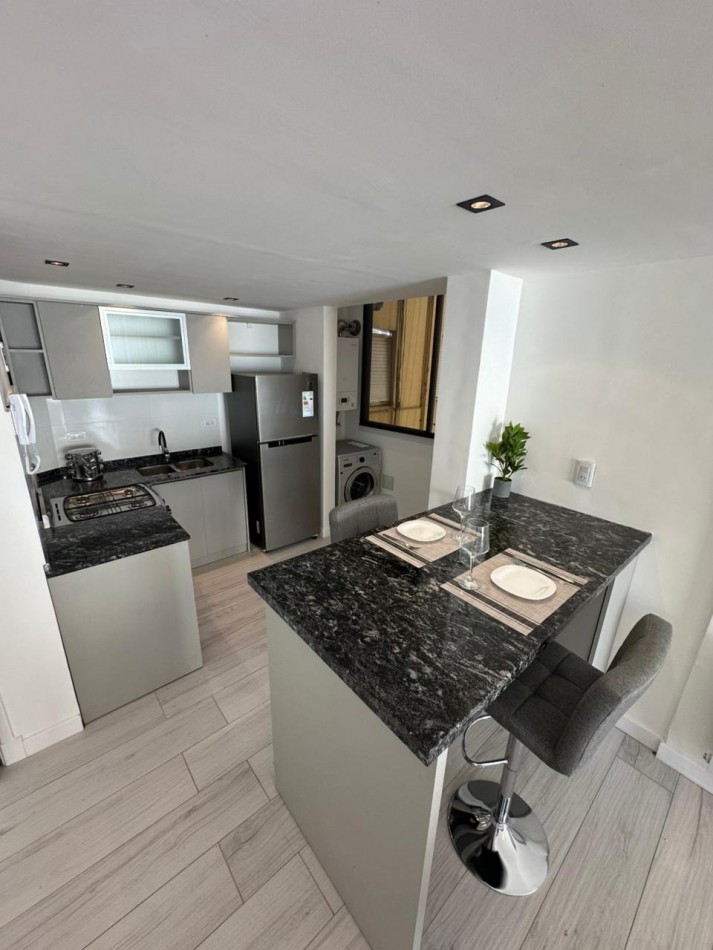 DEPARTAMENTO 4 AMB A LA CALLE CON BALCON, TERRAZA, DEPENDENCIA Y VISTA LATERAL AL MAR