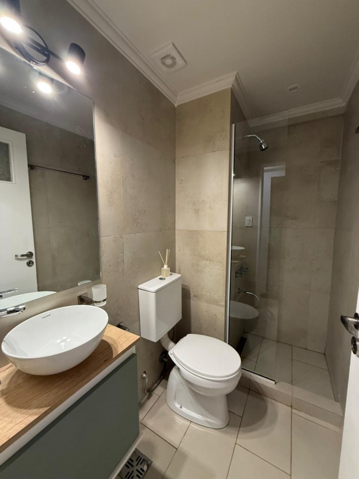 DEPARTAMENTO 1 AMBIENTE CON VENTANAL