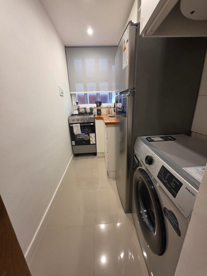 DEPARTAMENTO 2 AMBIENTES AL LATERAL CON PATIO