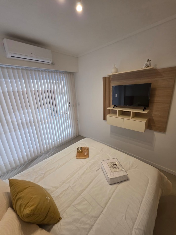 DEPARTAMENTO 2 AMBIENTES AL LATERAL CON PATIO