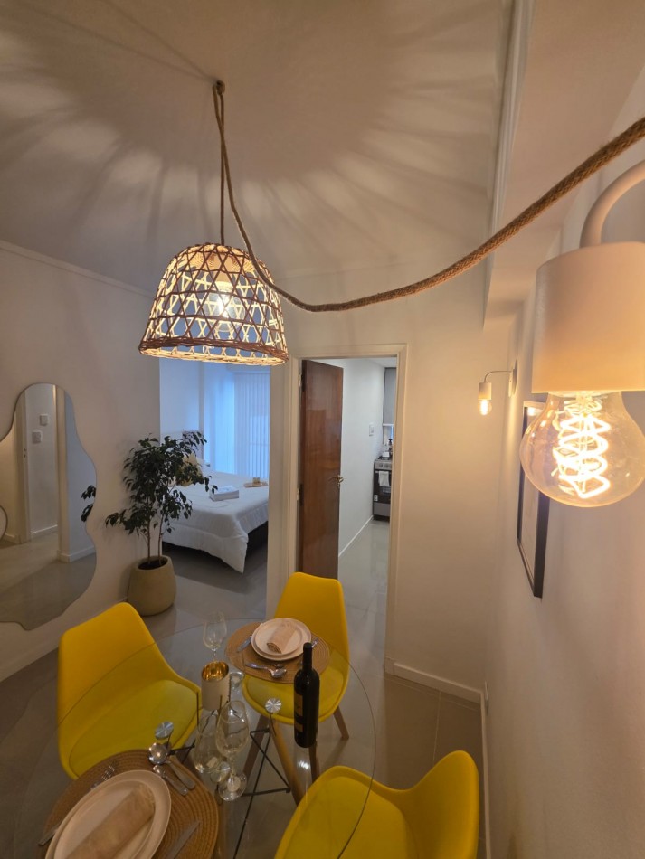 DEPARTAMENTO 2 AMBIENTES AL LATERAL CON PATIO