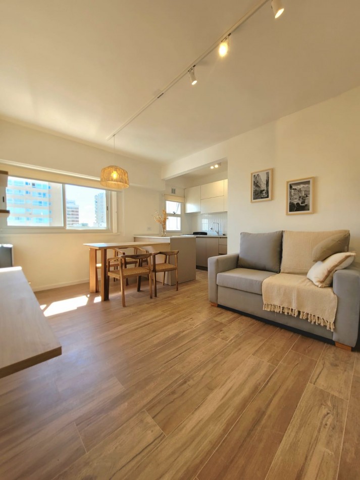 DEPARTAMENTO DE 2 AMB AL LATERAL ABIERTO CON ESPACIO DE COCHERA EN ALREY