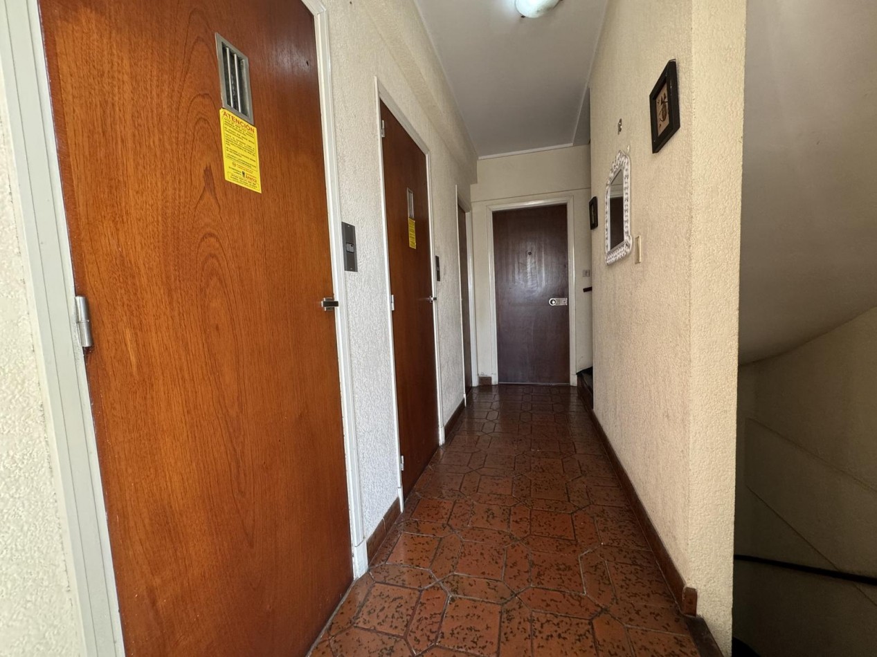 DEPARTAMENTO 4 AMB CON BALCON CORRIDO Y VISTA AL MAR EN LOMA DE SANTA CECILIA,LA PERLA. APTO CREDITO
