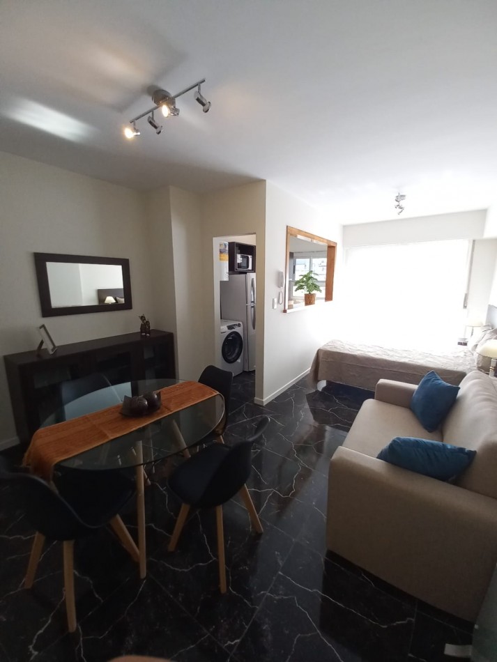 DEPARTAMENTO 1 AMBIENTE  AL CONTRAFRENTE ABIERTO Y BALCON SALIENTE ENALDREY