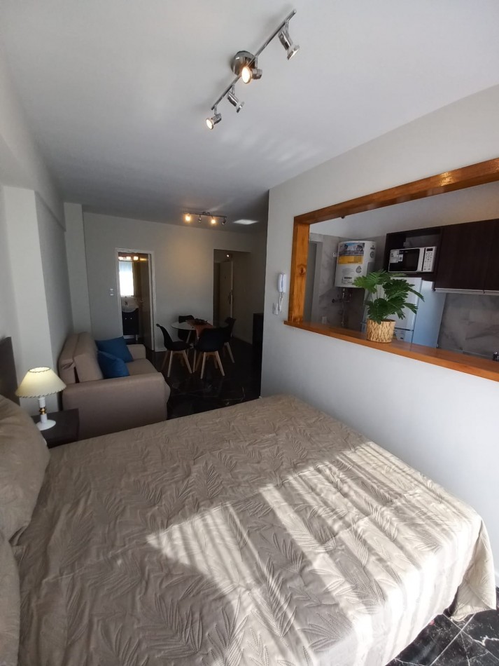 DEPARTAMENTO 1 AMBIENTE  AL CONTRAFRENTE ABIERTO Y BALCON SALIENTE ENALDREY