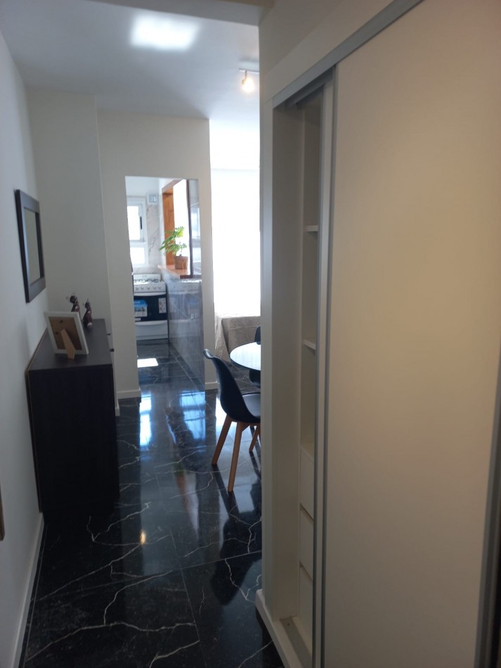 DEPARTAMENTO 1 AMBIENTE  AL CONTRAFRENTE ABIERTO Y BALCON SALIENTE ENALDREY