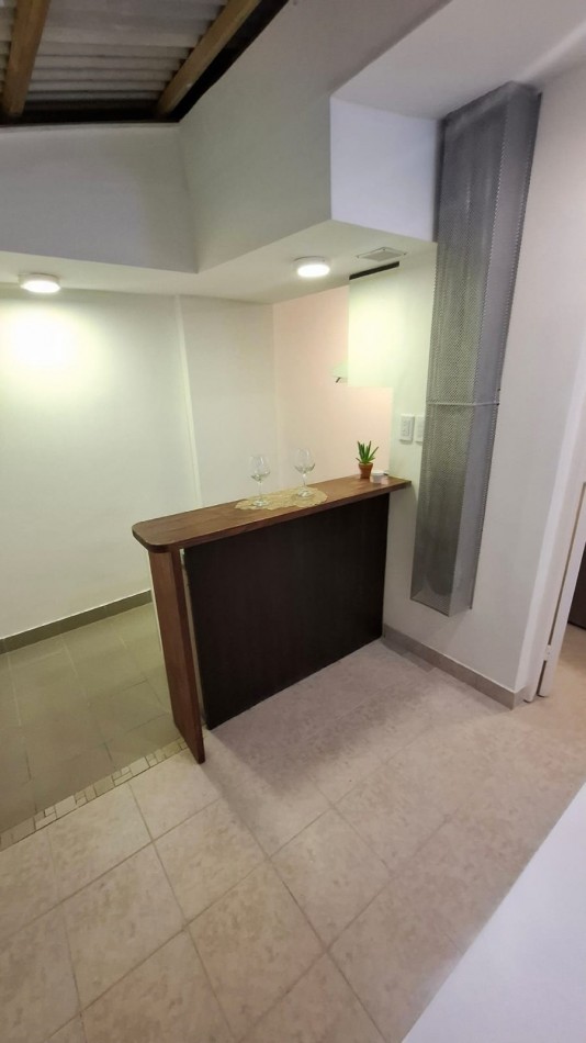 DEPARTAMENTO 1 AMBIENTE Y MEDIO CON PATIO CERRADO EN ALDREY