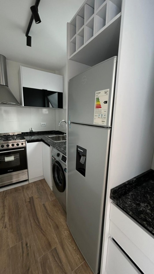 DEPARTAMENTO 2 AMB AL FRENTE CON QUINCHO, PARRILLA Y 2 TERRAZAS CON VISTA LATERAL AL MAR EN ALDREY