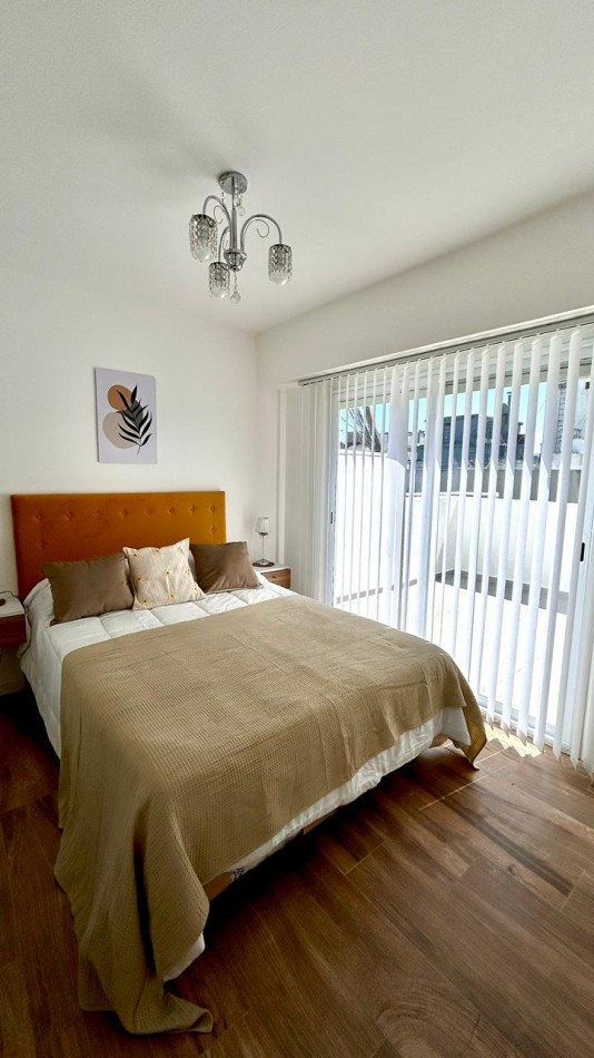 DEPARTAMENTO 2 AMB AL FRENTE CON QUINCHO, PARRILLA Y 2 TERRAZAS CON VISTA LATERAL AL MAR EN ALDREY