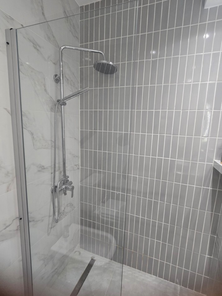 DEPARTAMENTO 1 AMBIENTE AL CONTRAFRENTE CON BALCON Y PARRILLA EN PLAZA COLON