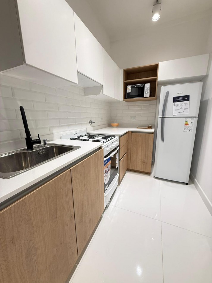 DEPARTAMENTO 3 AMBIENTES AL FONDO CON 2 PATIOS EN ALDREY VENDE Y PERMUTA