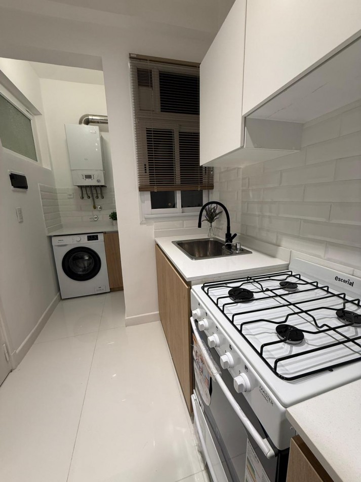 DEPARTAMENTO 3 AMBIENTES AL FONDO CON 2 PATIOS EN ALDREY VENDE Y PERMUTA