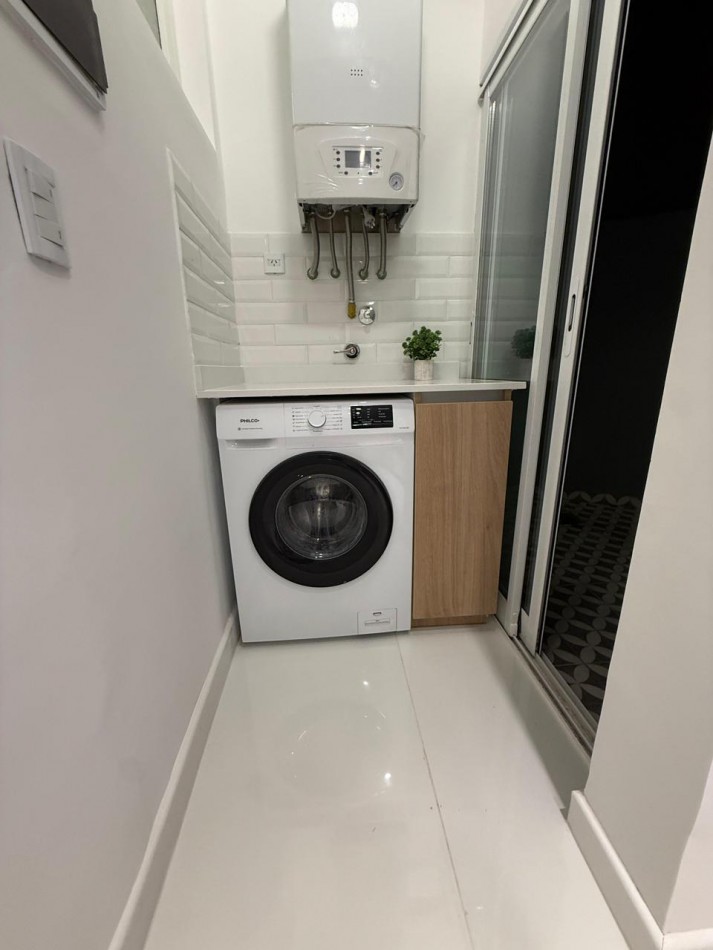 DEPARTAMENTO 3 AMBIENTES AL FONDO CON 2 PATIOS EN ALDREY VENDE Y PERMUTA