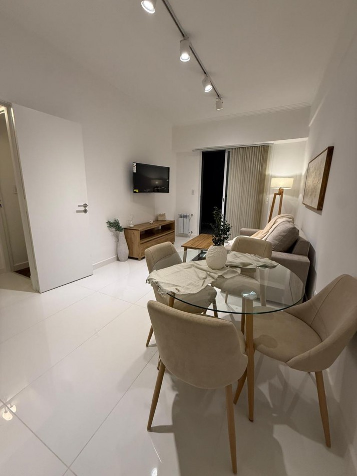 DEPARTAMENTO 3 AMBIENTES AL FONDO CON 2 PATIOS EN ALDREY VENDE Y PERMUTA