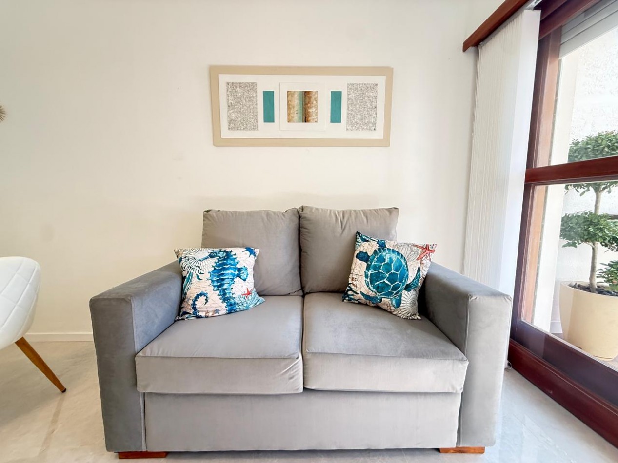 DEPARTAMENTO 3 AMBIENTES A LA CALLE C BALCON TERRAZA TIPO JARDIN DE INVIERNO