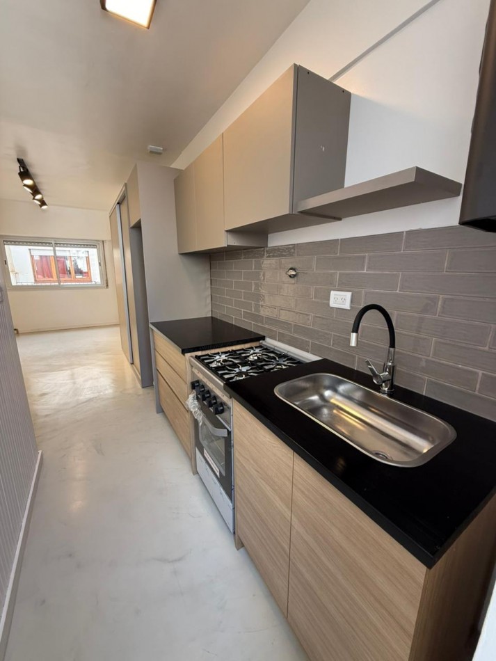 DEPARTAMENTO 1 AMBIENTE AL CONTRAFRENTE