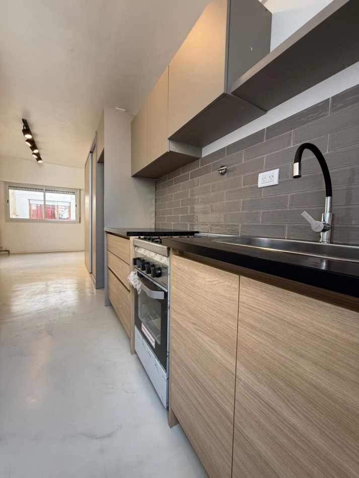 DEPARTAMENTO 1 AMBIENTE AL CONTRAFRENTE