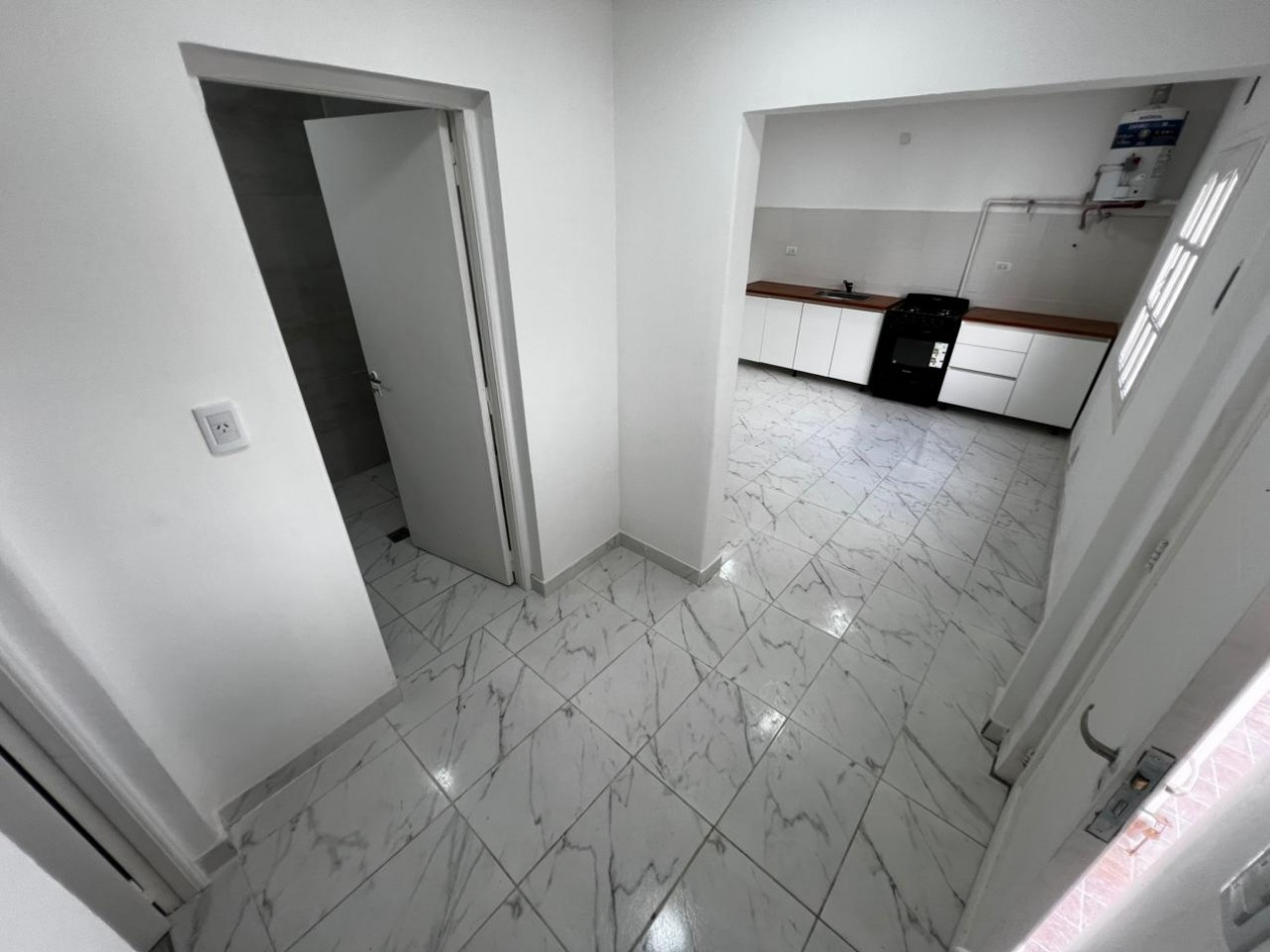 PH 2 AMB AL FONDO CON PATIO TODO RECICLADO