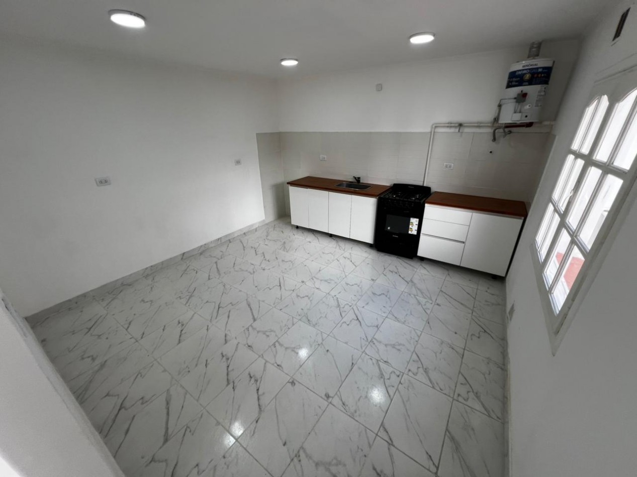 PH 2 AMB AL FONDO CON PATIO TODO RECICLADO